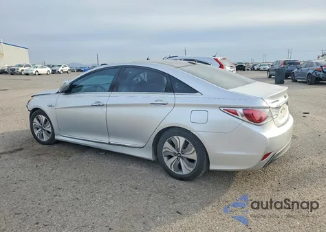 2013 Hyundai Sonata Hybrid из США, поврежденный, VIN KMHEC4A41DA069250
